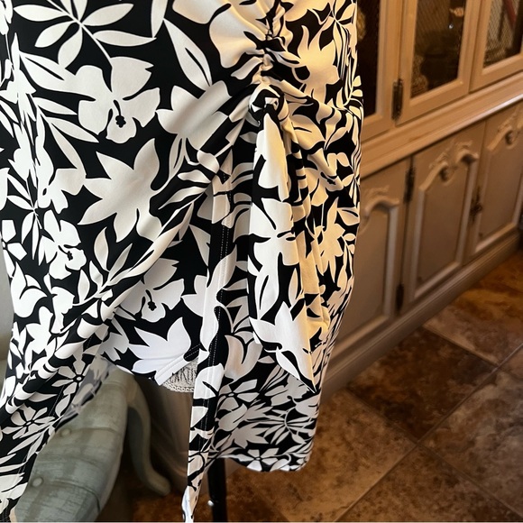 Lands' End Womens Chlorine Resistant Sweetheart Swim Dress Black Havana Floral - Picture 6 of 9